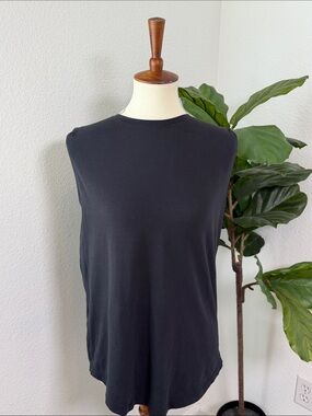 Lululemon Sleeveless Muscle Tank